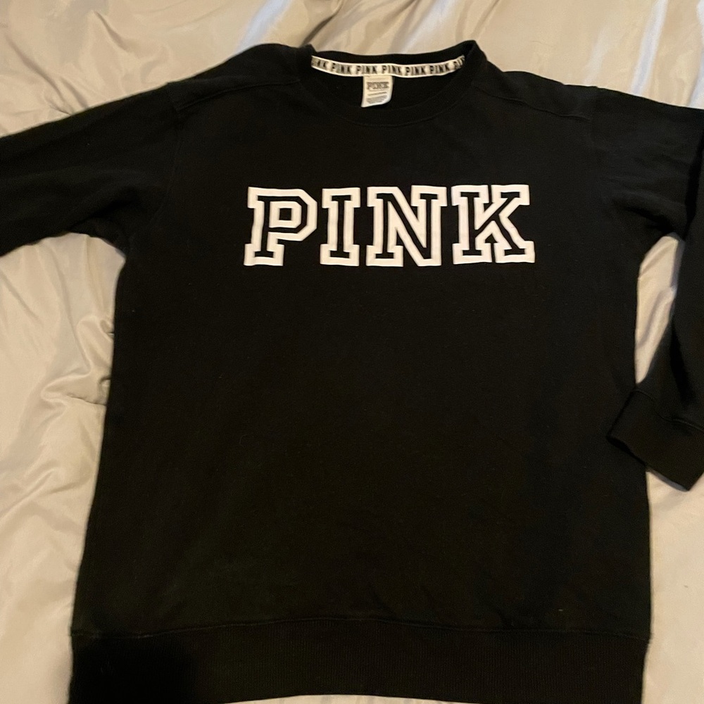 VSPINK black long sleeve sweatshirt